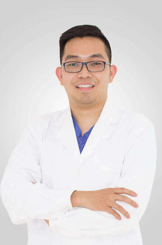 Dr. LAW Chi Po, Vickong dental aesthetic restoration expert: rich experience in dental beauty, minimally invasive and gentle